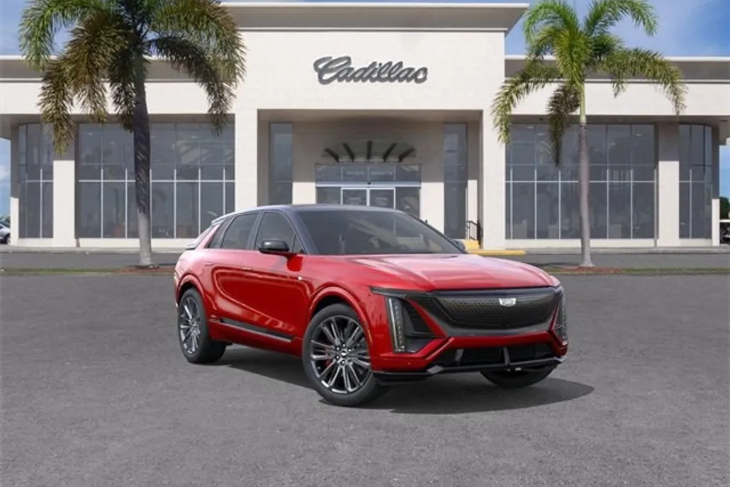 2026 Cadillac Lyriq photo 1