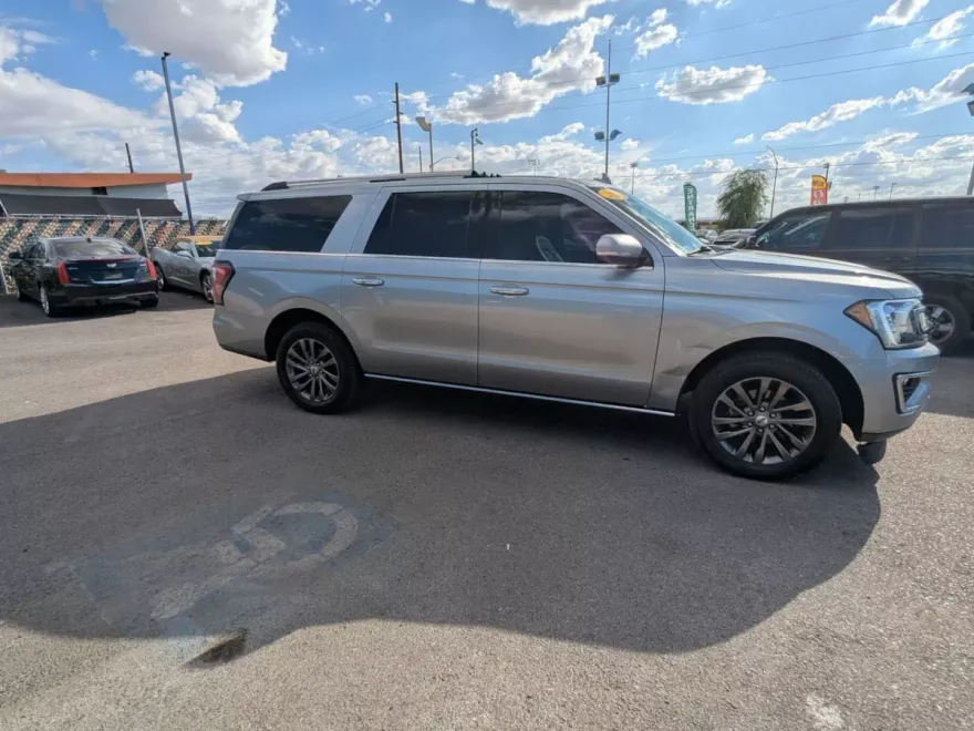 2020 Ford Expedition MAX Limited photo 1