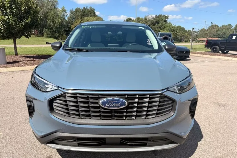 2026 Ford Escape Active photo 1