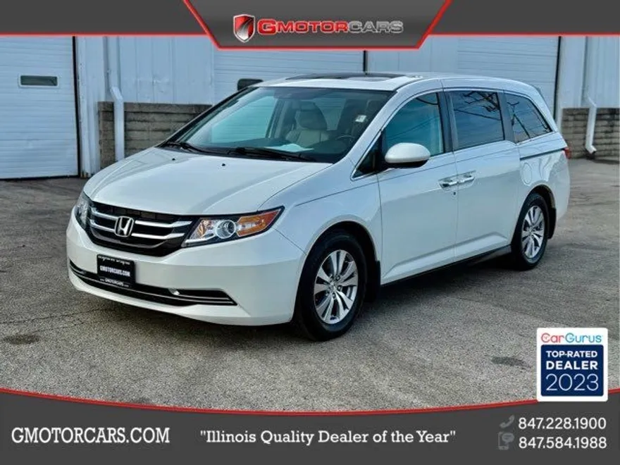 2015 Honda Odyssey photo 1