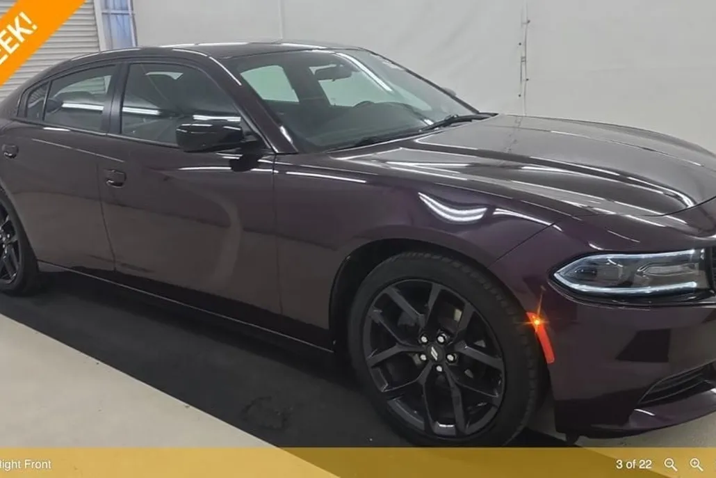 2021 Dodge Charger SXT photo 1