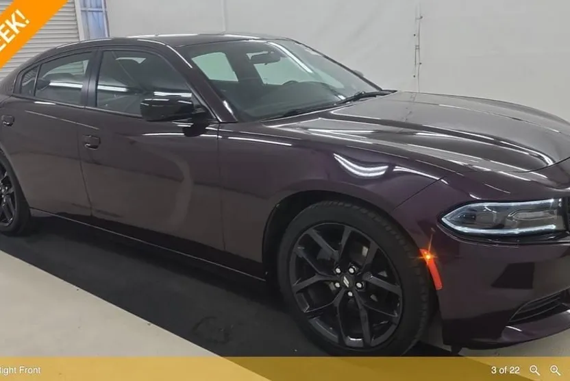 2021 Dodge Charger SXT photo 1