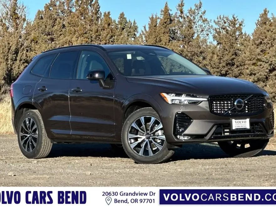 2025 Volvo XC60 B5 Core photo 1