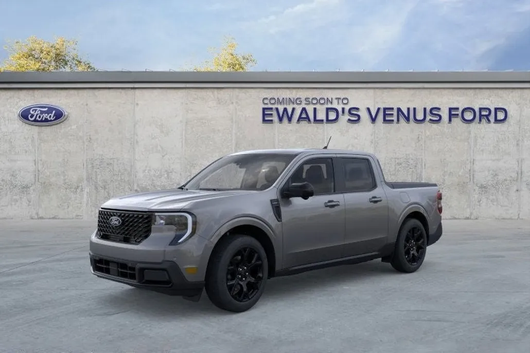 2025 Ford Maverick Lariat photo 1