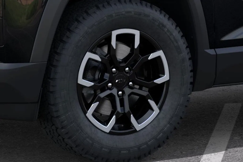 2026 Chevrolet Equinox ACTIV photo 1