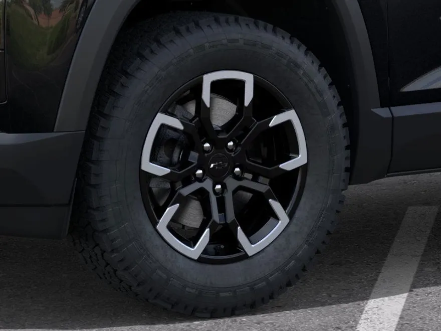 2026 Chevrolet Equinox ACTIV photo 1