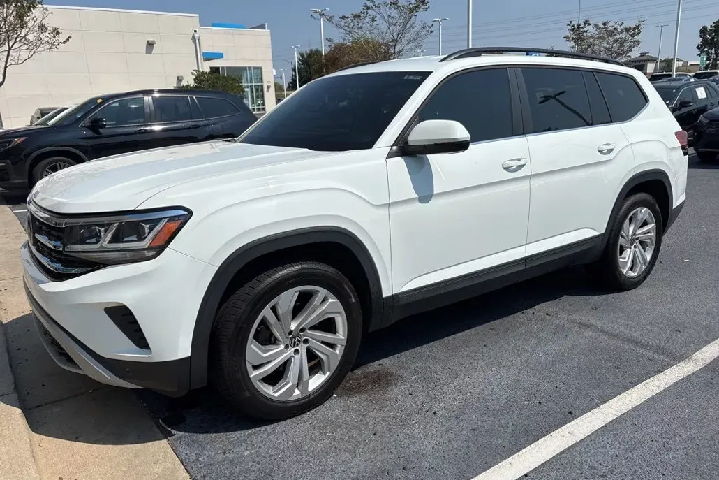 2021 Volkswagen Atlas V6 SE Technology photo 1