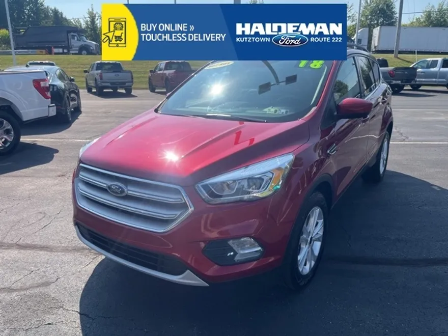2018 Ford Escape SEL photo 1