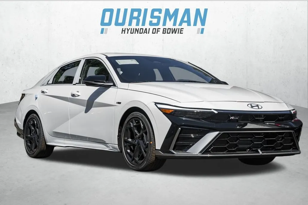 2025 Hyundai Elantra N Line photo 1