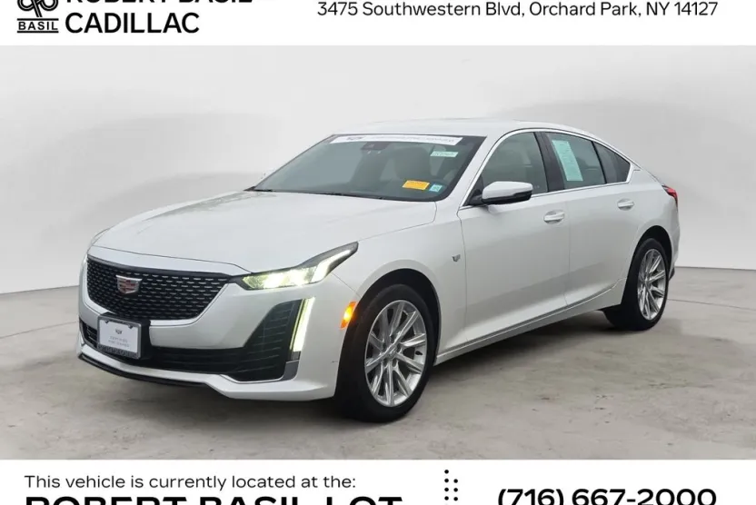 2023 Cadillac CT5 Luxury photo 1