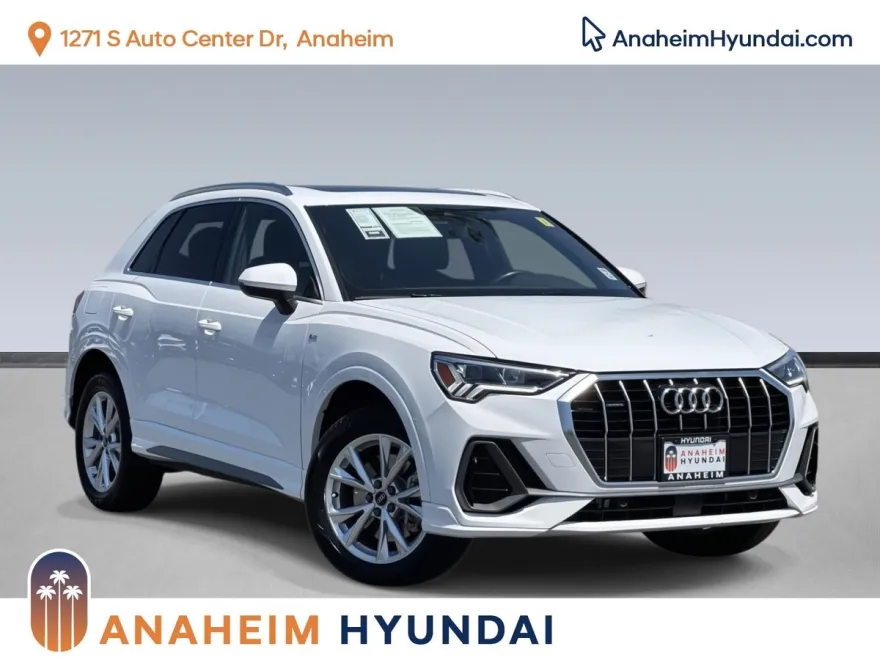 2024 Audi Q3 S line Premium photo 1