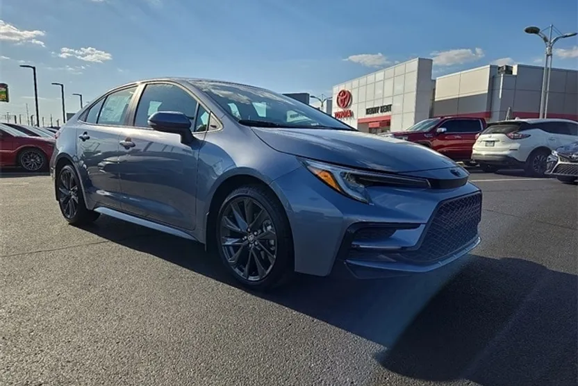2026 Toyota Corolla SE photo 1