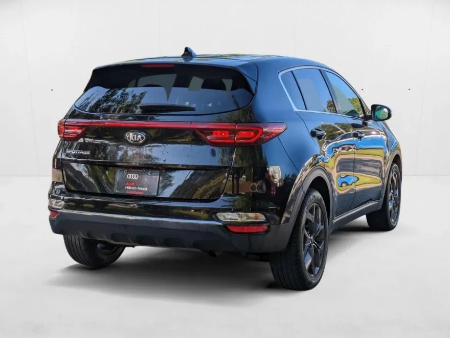 2022 Kia Sportage LX photo 1