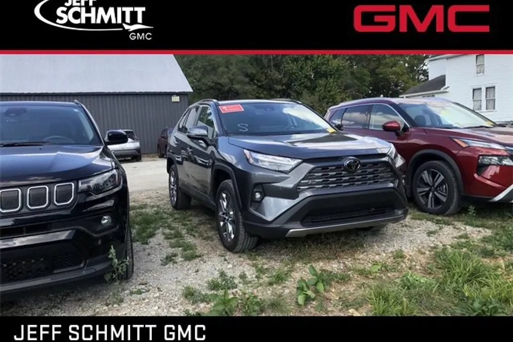 2025 Toyota RAV4 Limited photo 1