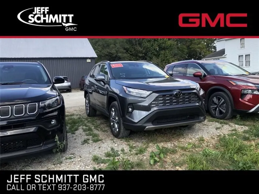 2025 Toyota RAV4 Limited photo 1