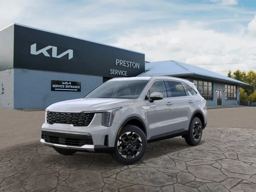 2025 Kia Sorento S photo 1