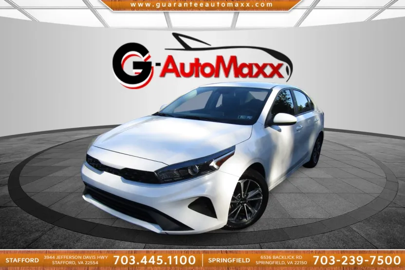 2022 Kia Forte FE LXS photo 1