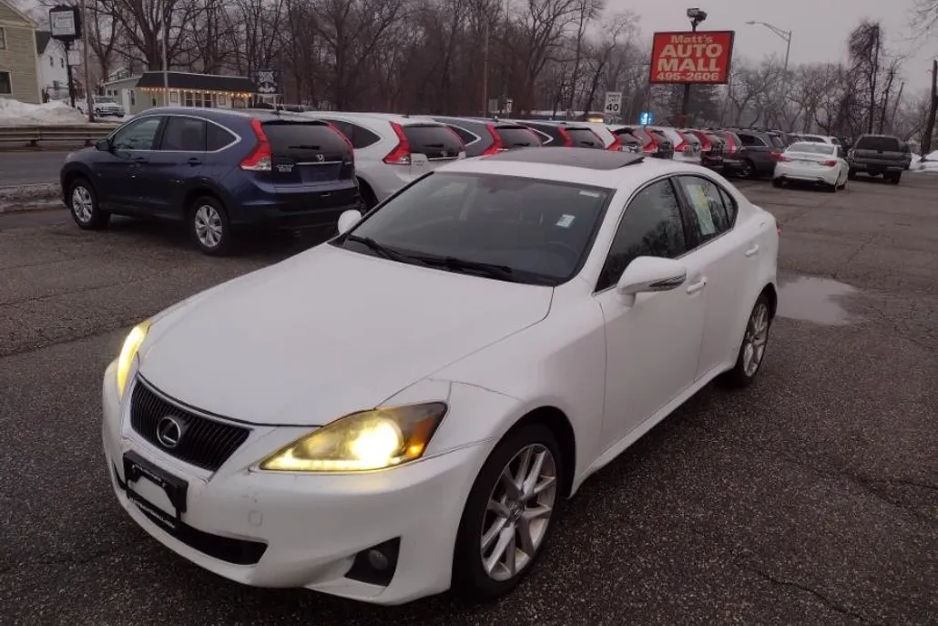 2011 Lexus IS 250 photo 1