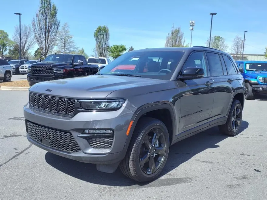 2025 Jeep Grand Cherokee Limited photo 1