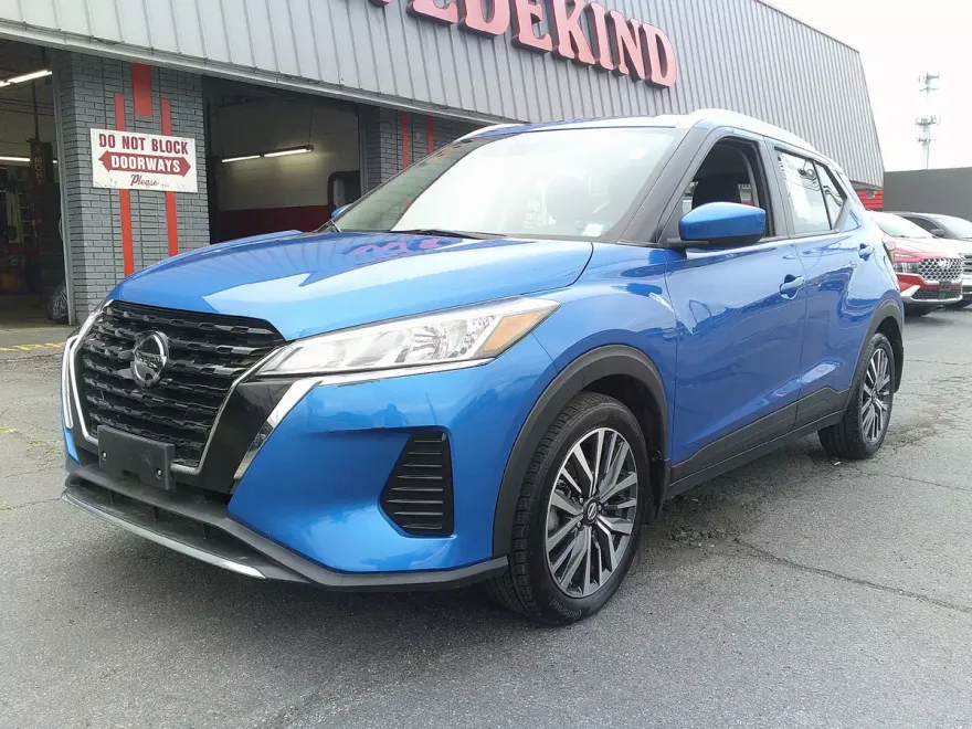2021 Nissan Kicks SV photo 1