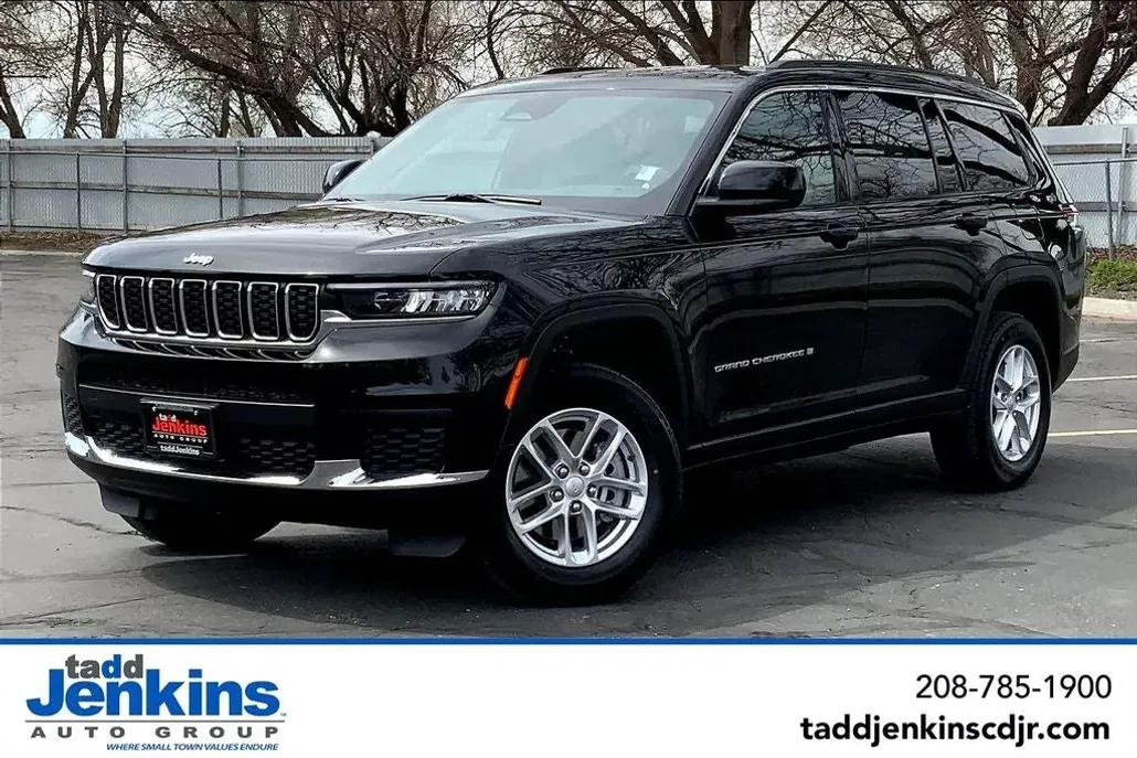 2025 Jeep Grand Cherokee Laredo X photo 1