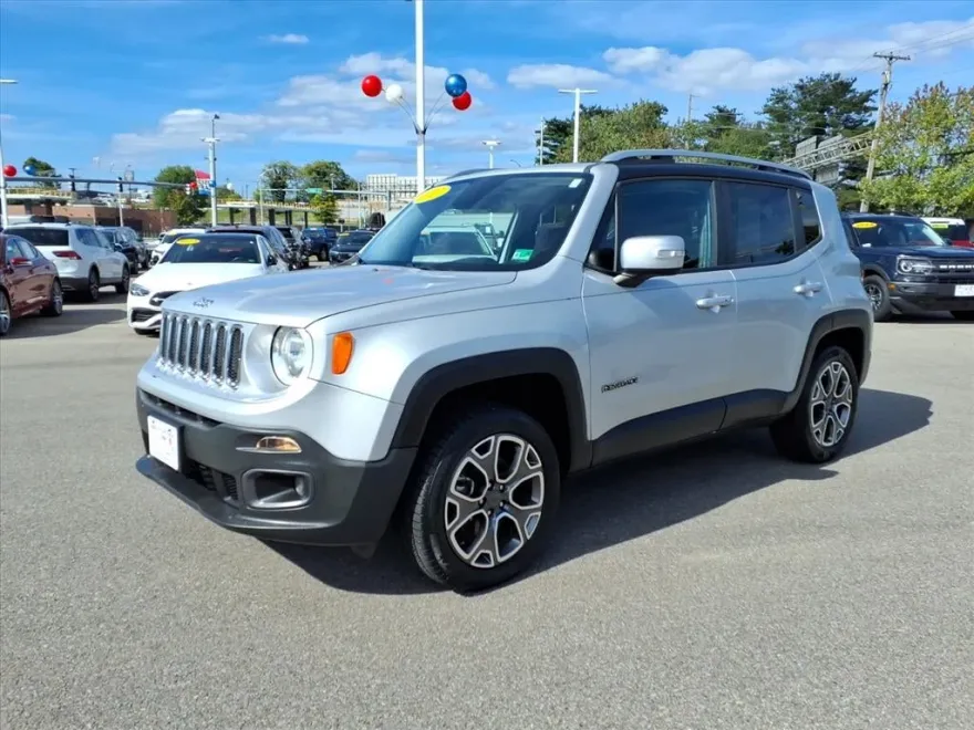 2017 Jeep Renegade Limited photo 1