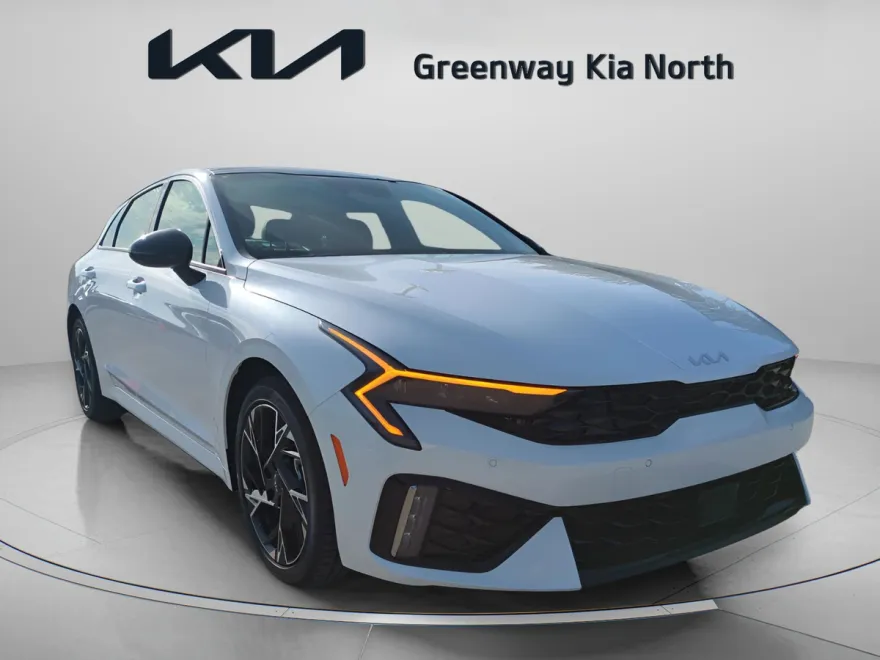 2025 Kia K5 GT-Line photo 1
