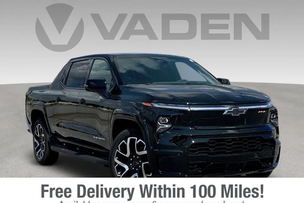 2024 Chevrolet Silverado EV RST photo 1