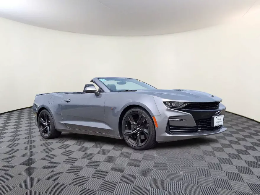 2019 Chevrolet Camaro SS photo 1