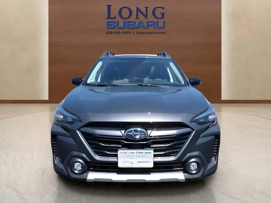 2025 Subaru Outback Limited photo 1