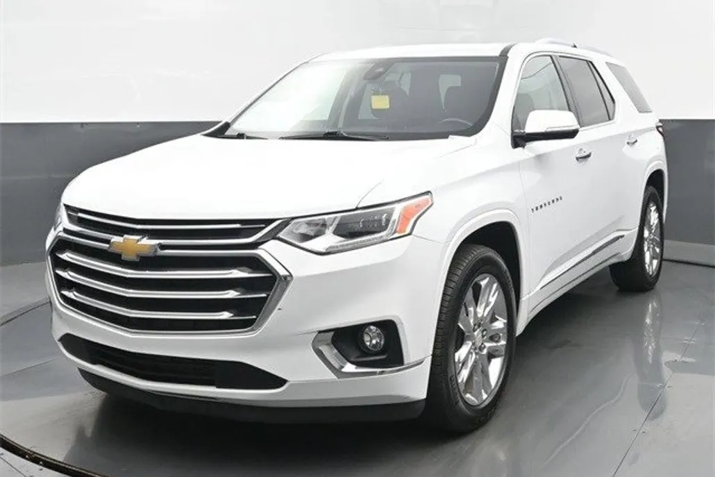 2018 Chevrolet Traverse High Country photo 1