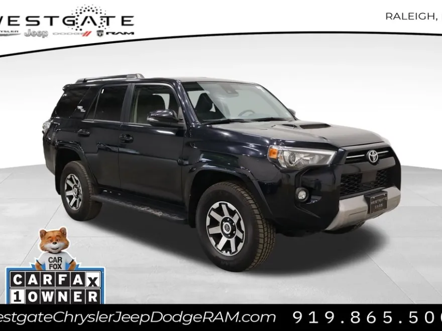 2022 Toyota 4Runner TRD Off-Road Premium photo 1