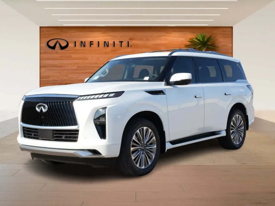 2026 Infiniti QX80 Luxe photo 1