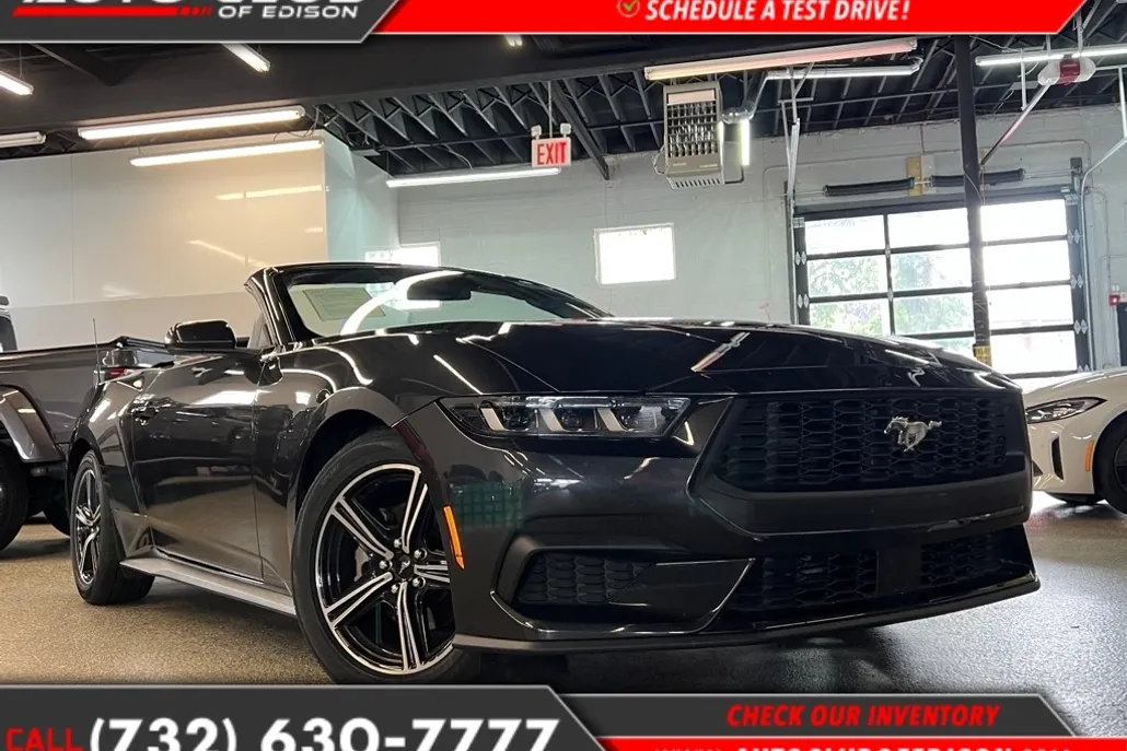 2024 Ford Mustang EcoBoost Premium photo 1