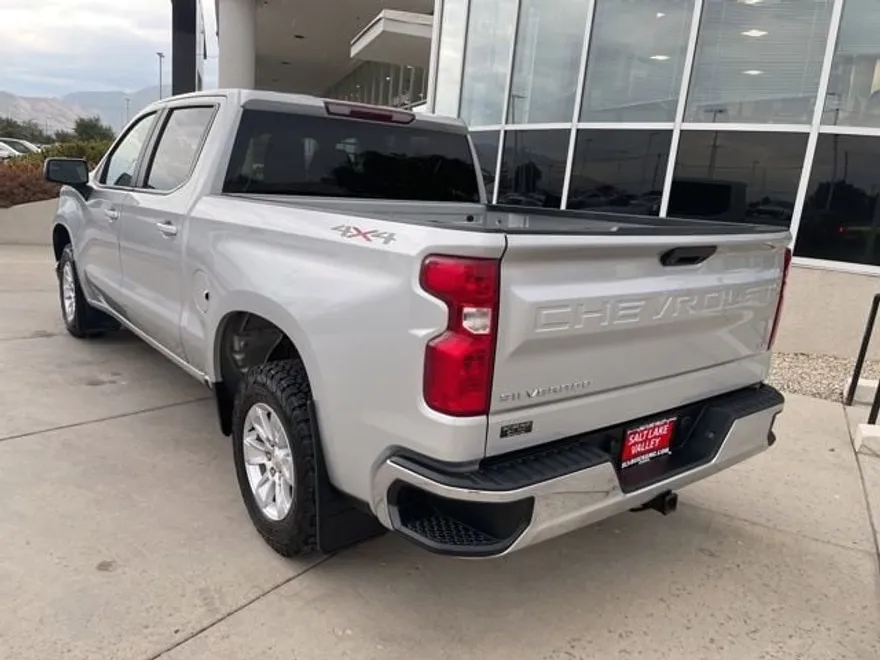 2019 Chevrolet Silverado 1500 LT photo 1