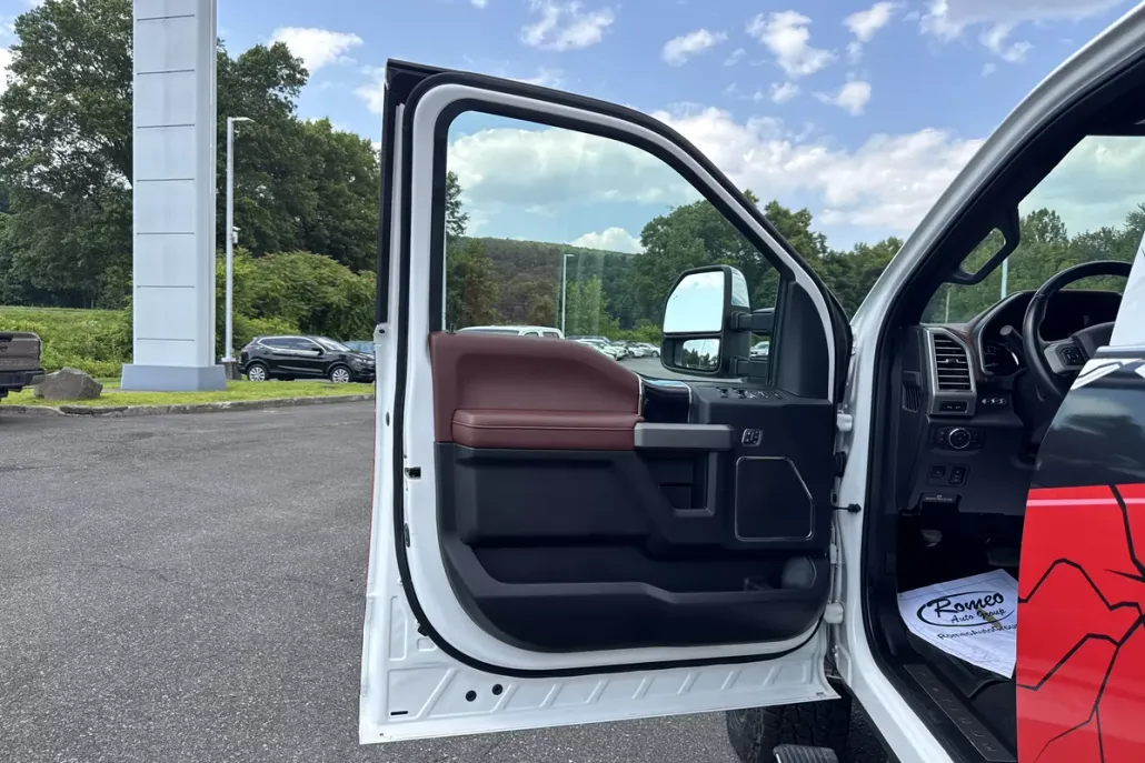 2020 Ford F-250 photo 1