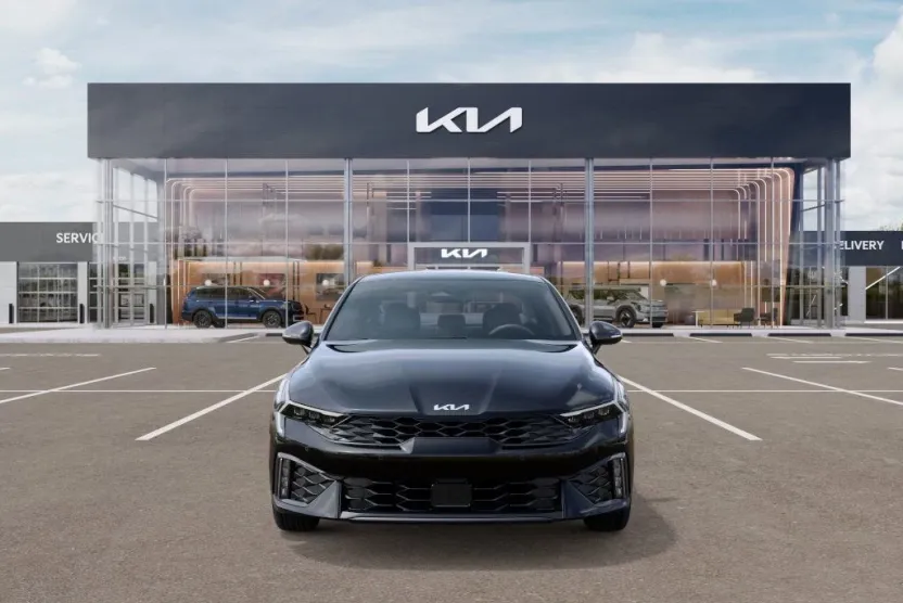 2026 Kia K5 GT-Line photo 1