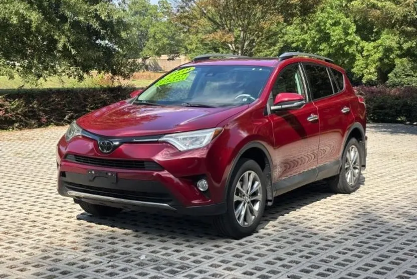 2018 Toyota RAV4 Limited Sport photo 1