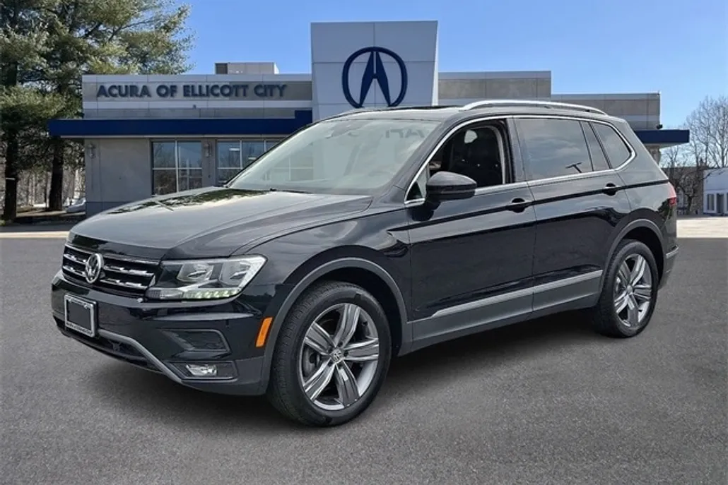 2021 Volkswagen Tiguan SEL photo 1
