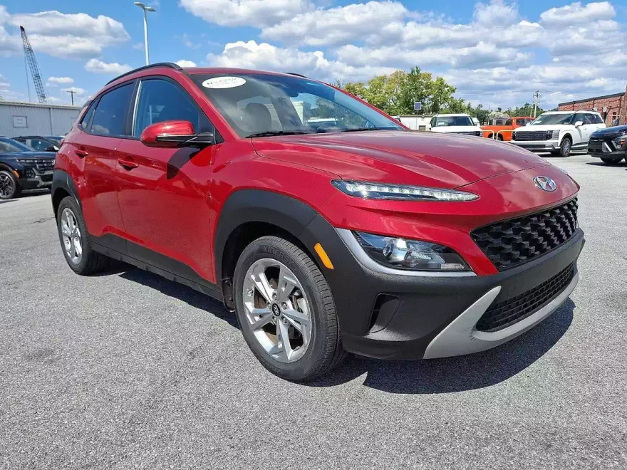 2023 Hyundai Kona SEL photo 1