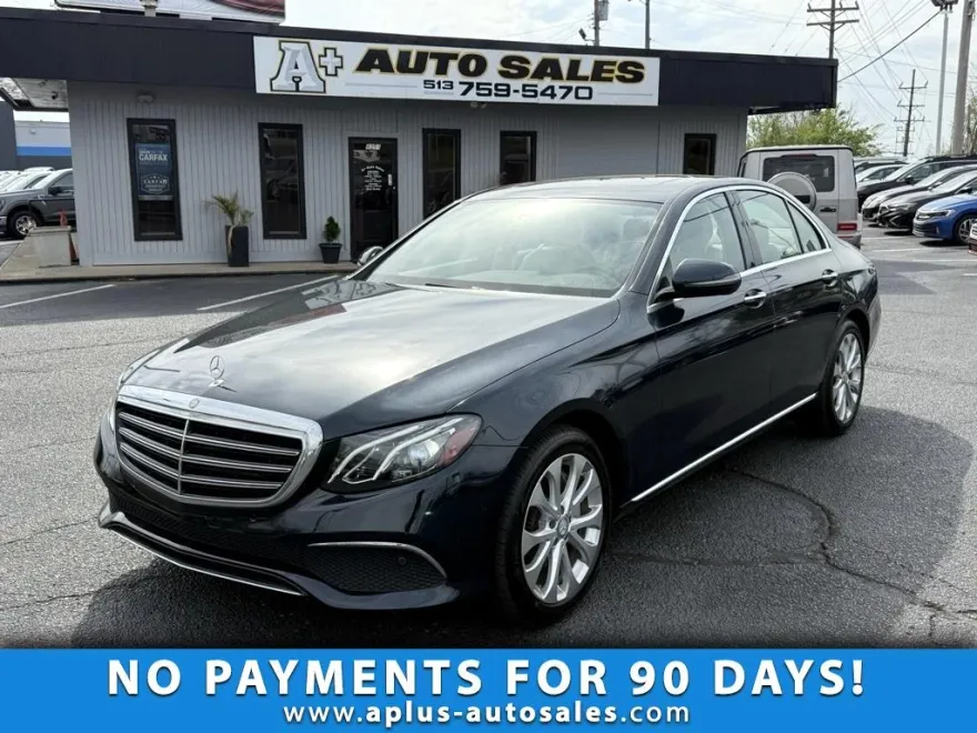 2017 Mercedes Benz E 300 photo 1