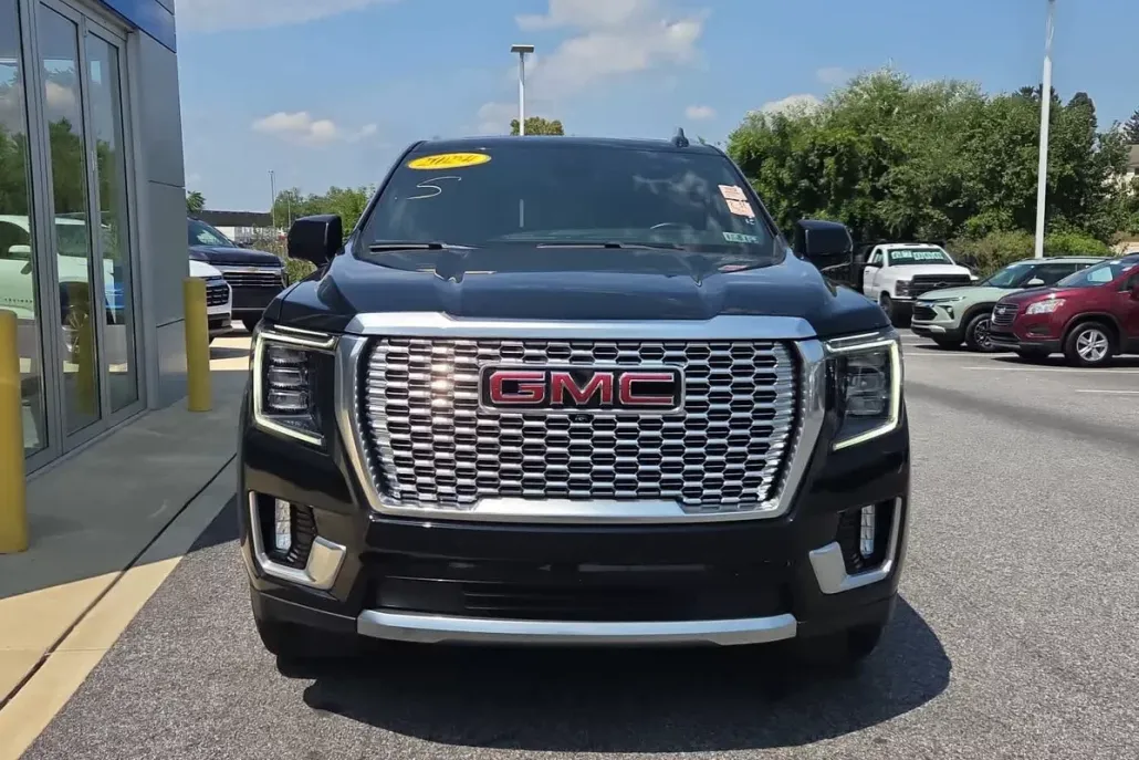 2024 Gmc Yukon XL Denali photo 1