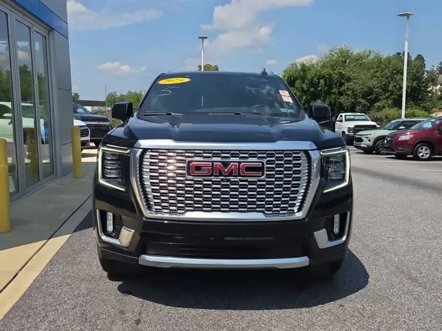 2024 Gmc Yukon XL Denali photo 1