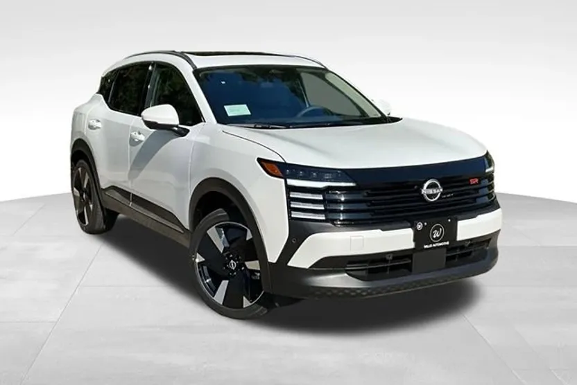 2025 Nissan Kicks SR photo 1