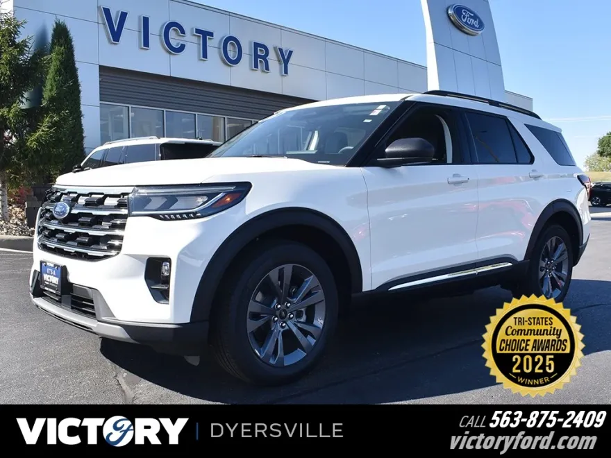 2025 Ford Explorer photo 1