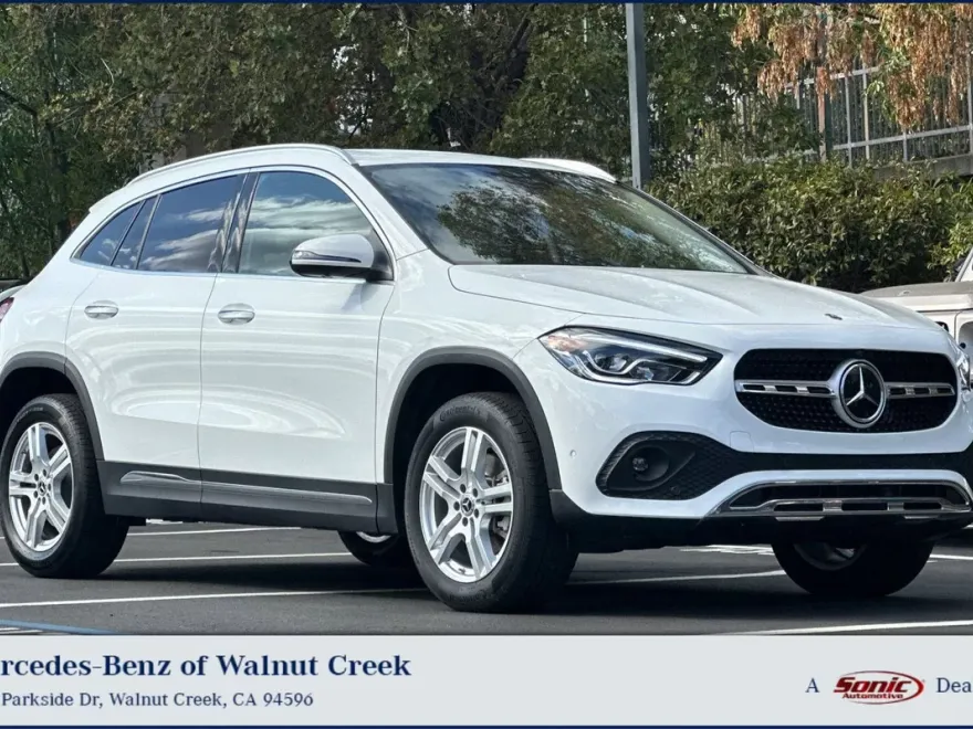 2022 Mercedes Benz GLA 250 photo 1