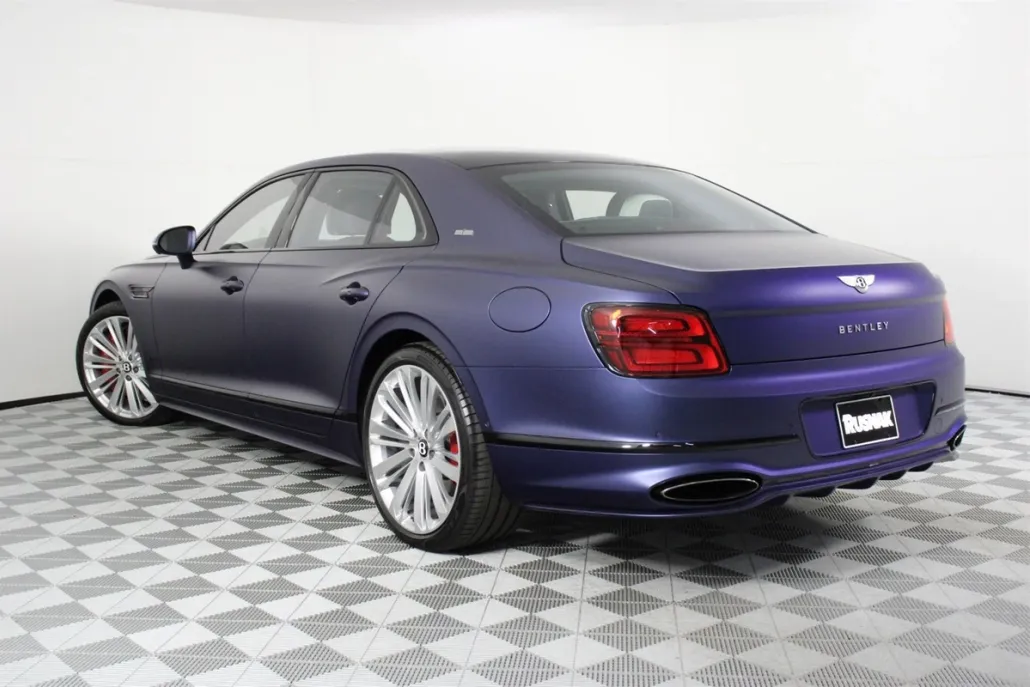 2025 Bentley Flying Spur Speed photo 1