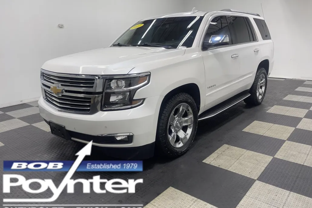 2017 Chevrolet Tahoe Premier photo 1