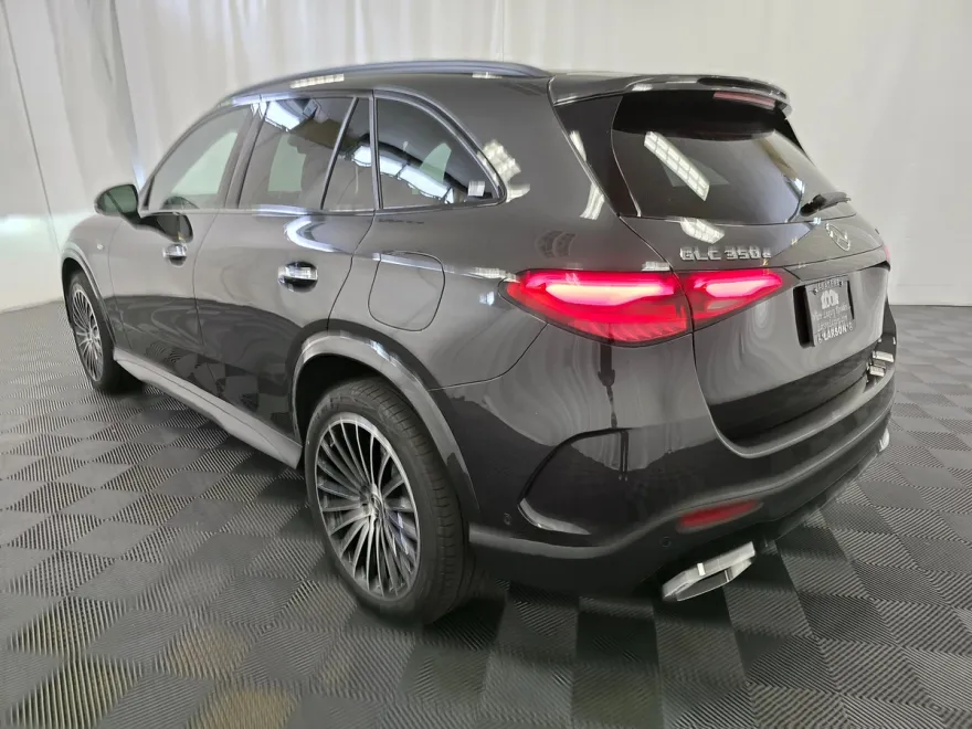 2025 Mercedes Benz GLC 350e 4MATIC photo 1