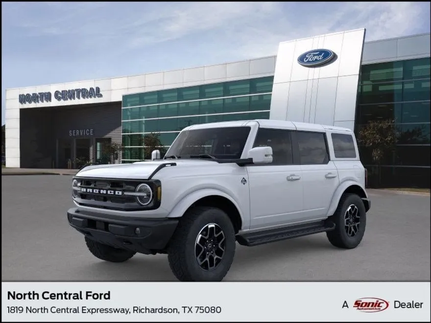 2025 Ford Bronco Outer Banks photo 1